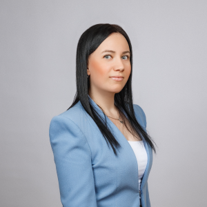 Лаптева Анна